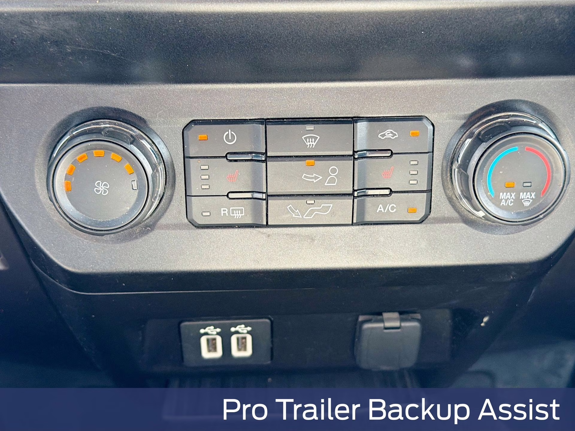 2019 Ingot Silver Metallic Ford F-150 XLT RWD Truck