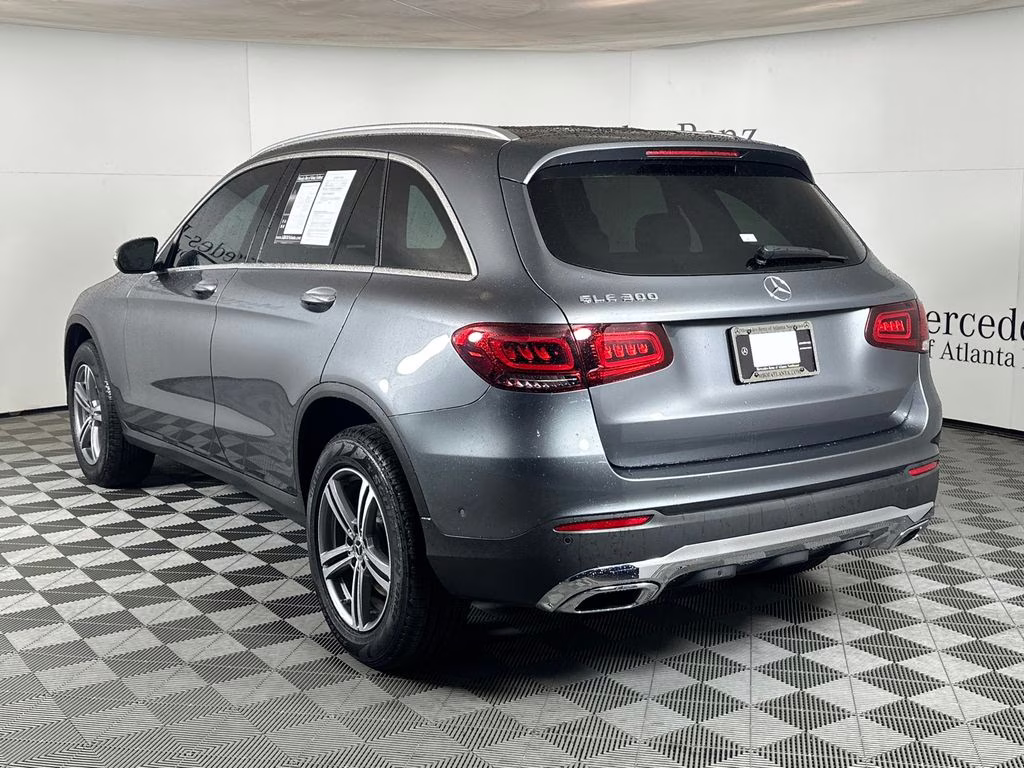 2022 Selenite Gray Metallic Mercedes-Benz GLC GLC 300 RWD SUV