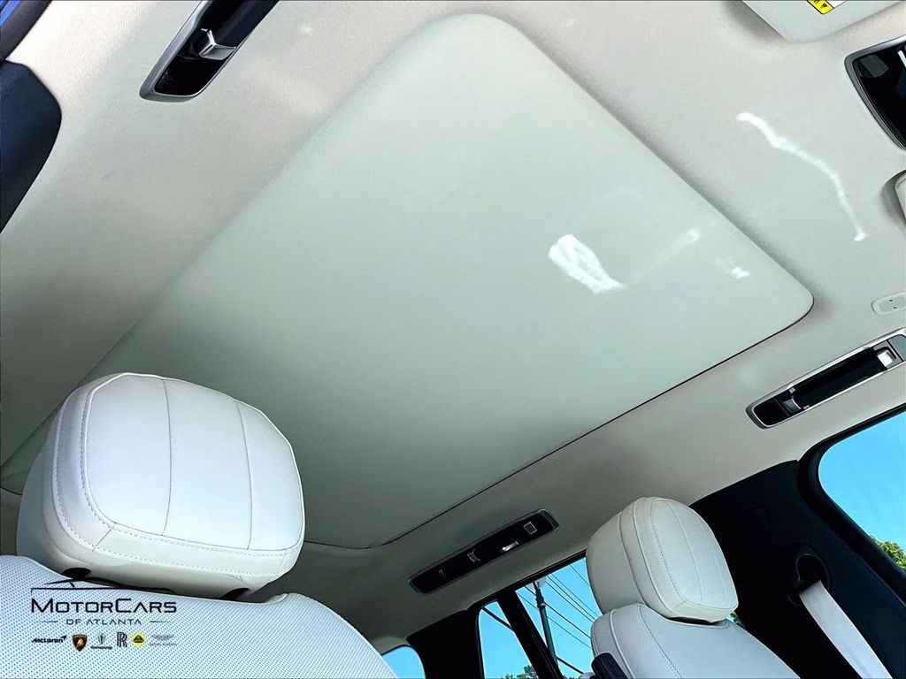 2025 Santorini Black Metallic Land Rover Range Rover SE Shadow Pack AWD SUV