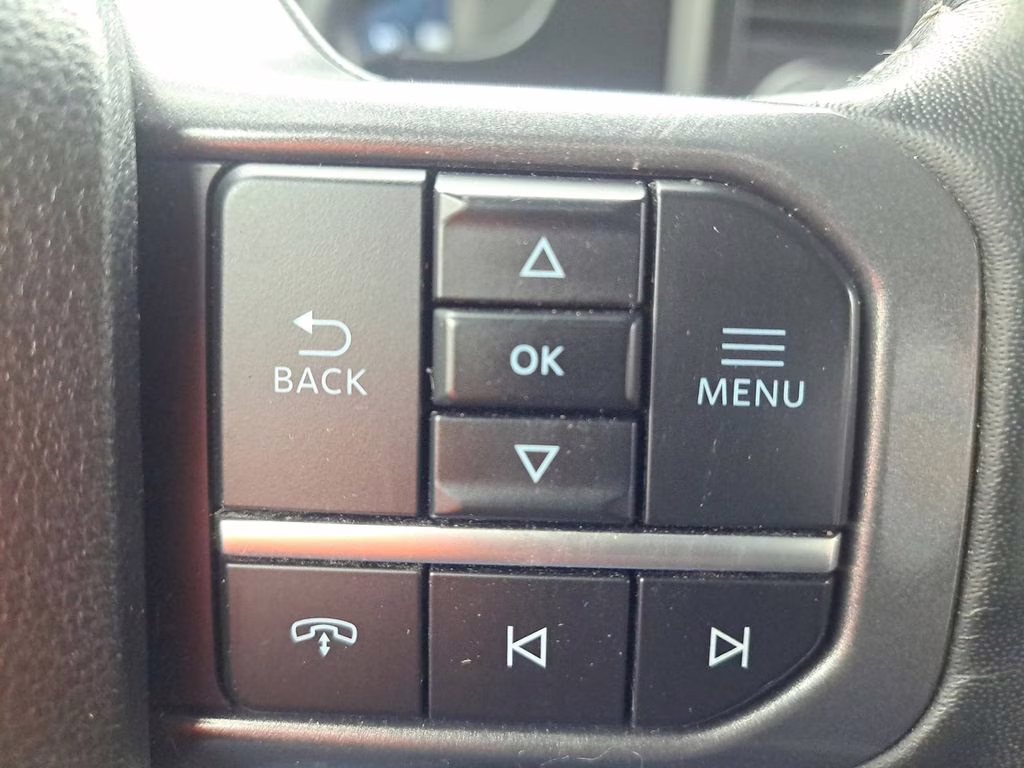 2024 White Ford Super Duty F-250 SRW Lariat Ultimate FX4 w/5th Wheel Pkg 4X4 Truck