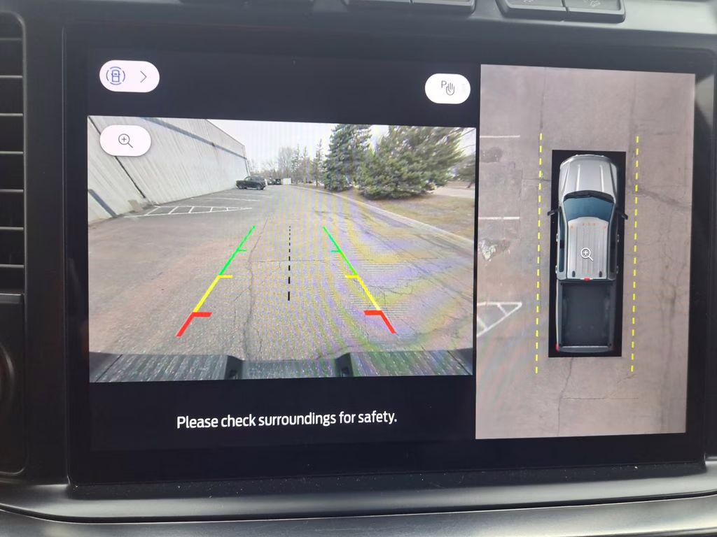 2024 White Ford Super Duty F-250 SRW Lariat Ultimate FX4 w/5th Wheel Pkg 4X4 Truck