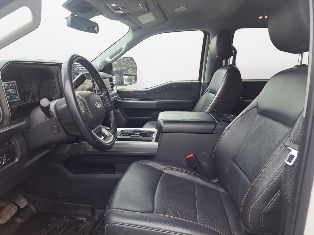 2024 White Ford Super Duty F-250 SRW Lariat Ultimate FX4 w/5th Wheel Pkg 4X4 Truck