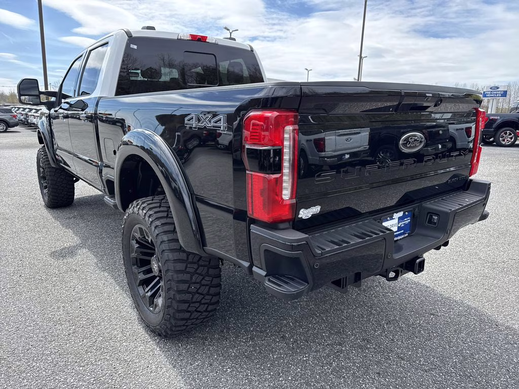 2025 Black Metallic Ford Super Duty F-250 SRW XLT 4X4 Truck