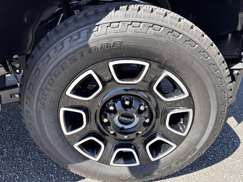 2025 Carbonized Gray Metallic Ford Super Duty F-250 SRW Platinum 4X4 Truck