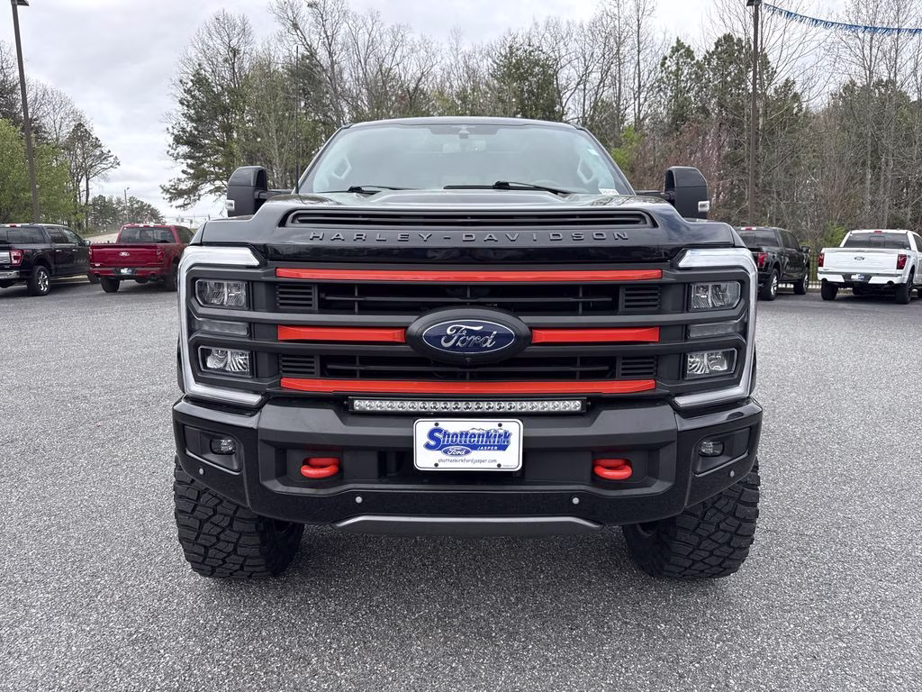 2023 Agate Black Metallic Ford Super Duty F-250 SRW Lariat 4X4 Truck