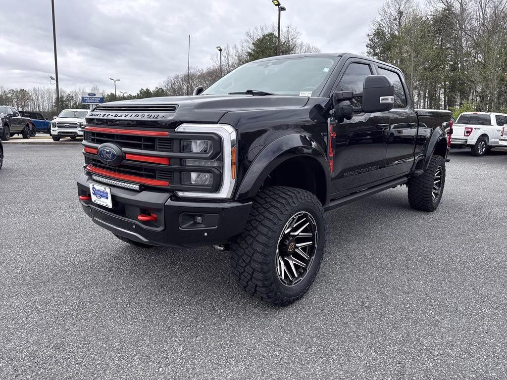 2023 Agate Black Metallic Ford Super Duty F-250 SRW Lariat 4X4 Truck
