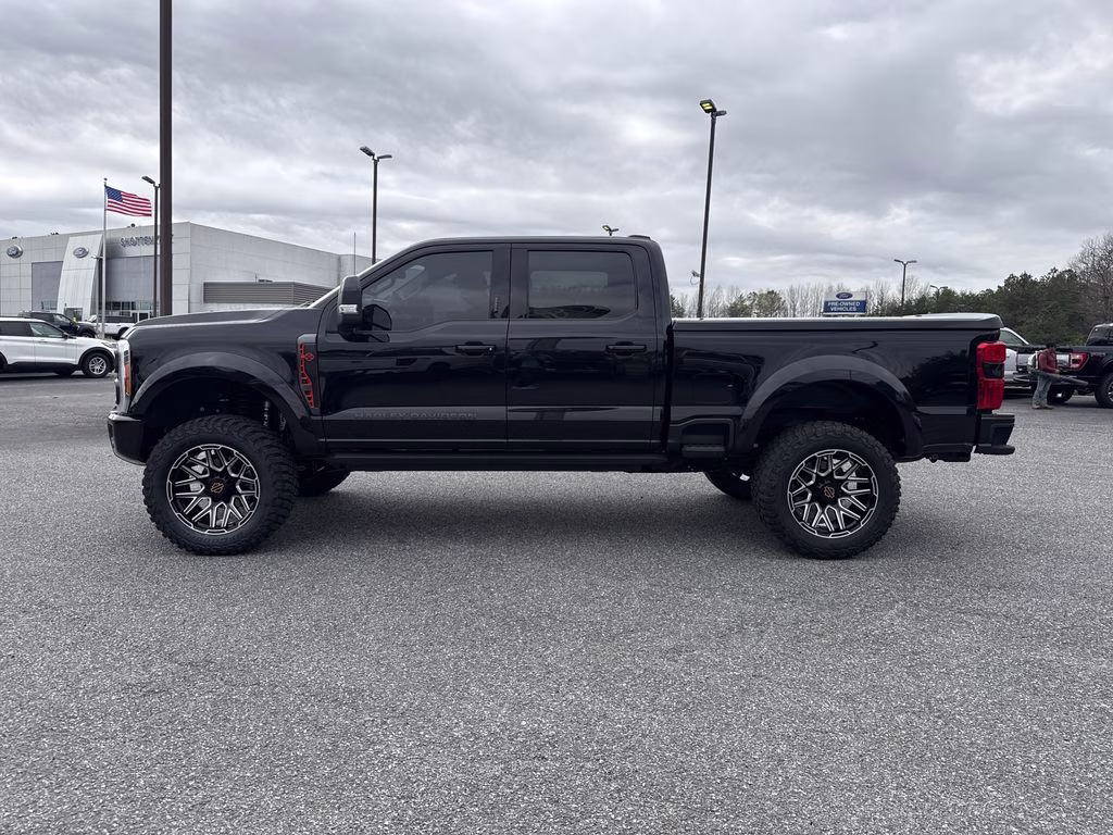 2023 Agate Black Metallic Ford Super Duty F-250 SRW Lariat 4X4 Truck
