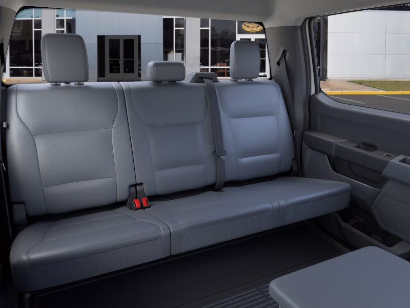 2026 Oxford White Ford Super Duty F-550 DRW XL 4X4 Chassis