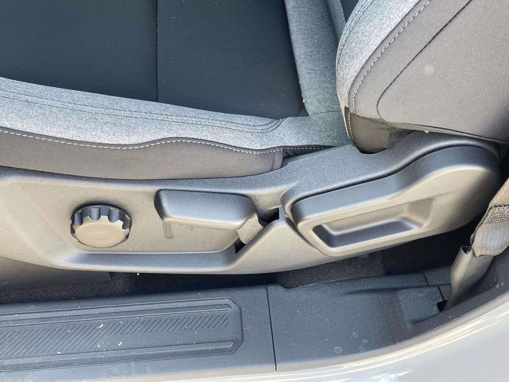 2026 Avalanche Gray Ford Bronco Base 4X4 SUV