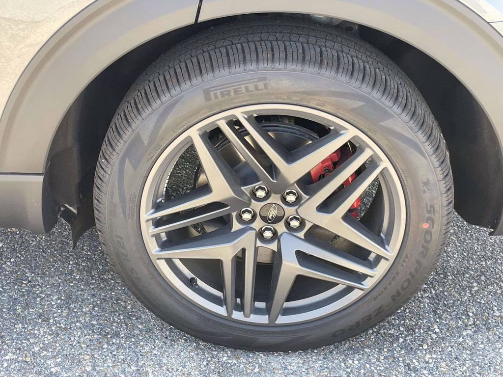 2026 Grey Ford Explorer ST 4X4 SUV