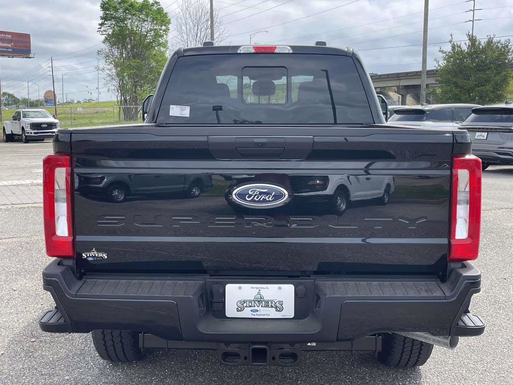 2026 Oxford White Ford Super Duty F-250 SRW XL 4X4 Truck