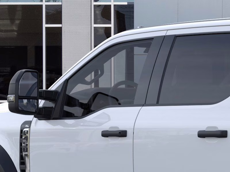 2025 Oxford White Ford Super Duty F-450 DRW XL 4X4 Chassis