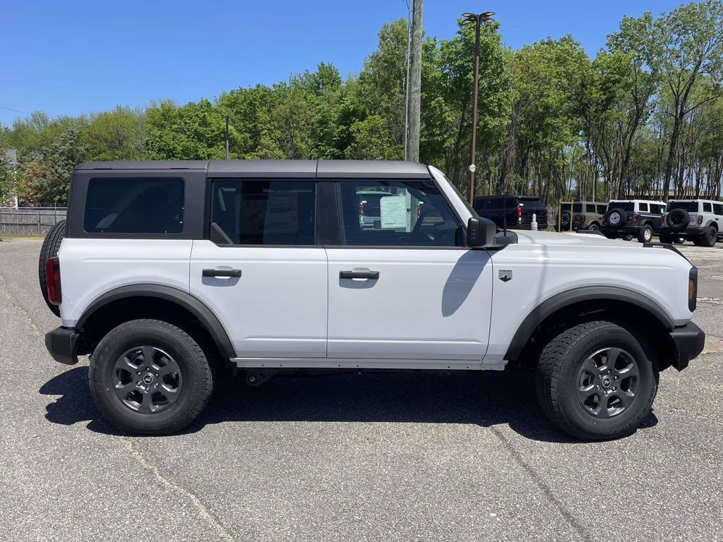 2026 Oxford White Ford Bronco Big Bend 4X4 SUV