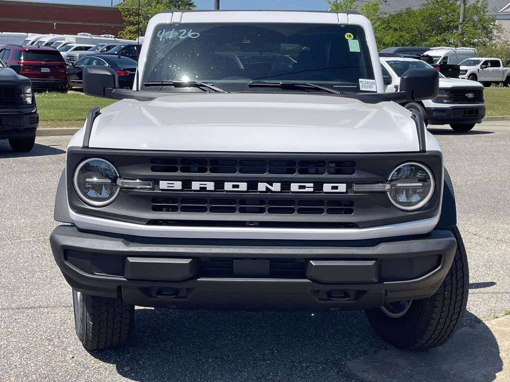 2026 Oxford White Ford Bronco Big Bend 4X4 SUV