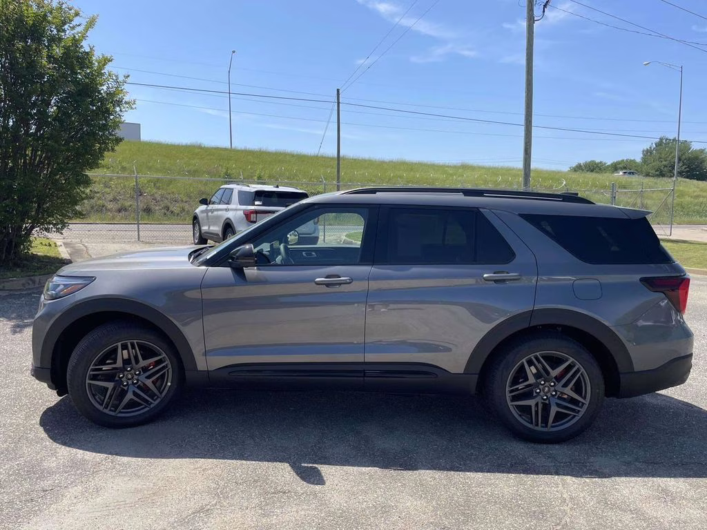 2026 Grey Ford Explorer ST 4X4 SUV