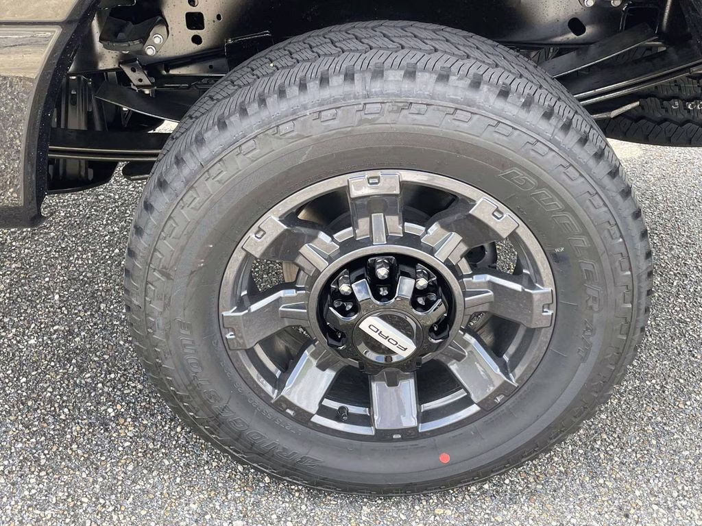 2026 Oxford White Ford Super Duty F-250 SRW XL 4X4 Truck