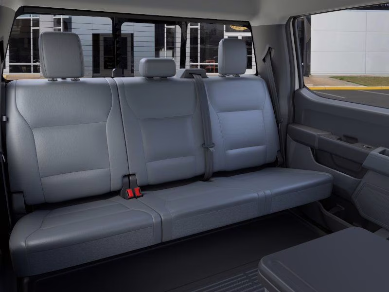 2025 Oxford White Ford Super Duty F-450 DRW XL 4X4 Chassis