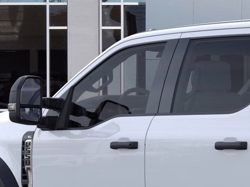 2026 Oxford White Ford Super Duty F-550 DRW XL 4X4 Chassis