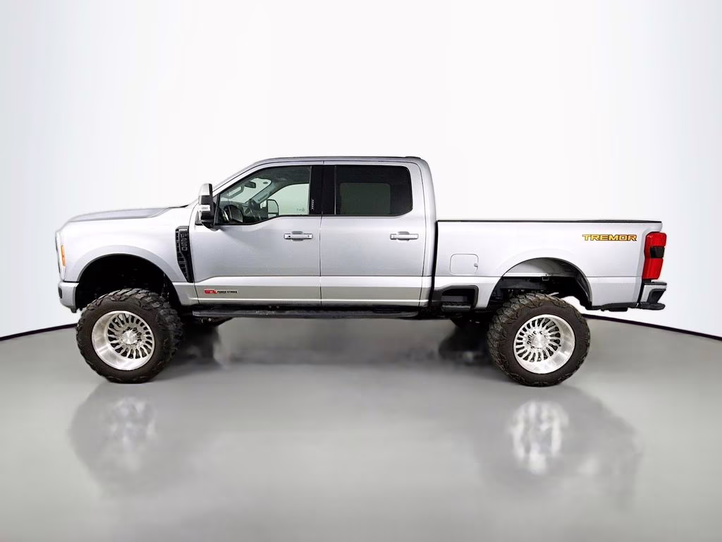 2023 Silver Metallic Ford Super Duty F-250 SRW Lariat 4X4 Truck