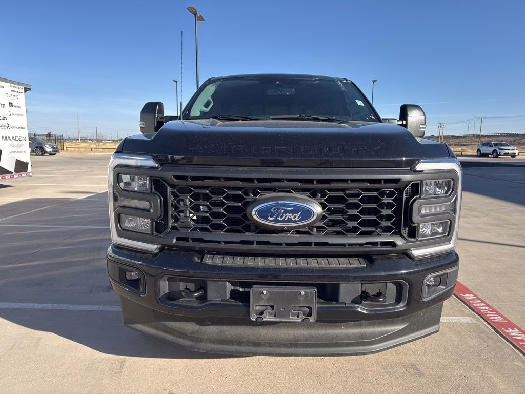 2023 Black Metallic Ford Super Duty F-250 SRW Lariat 4X4 Truck