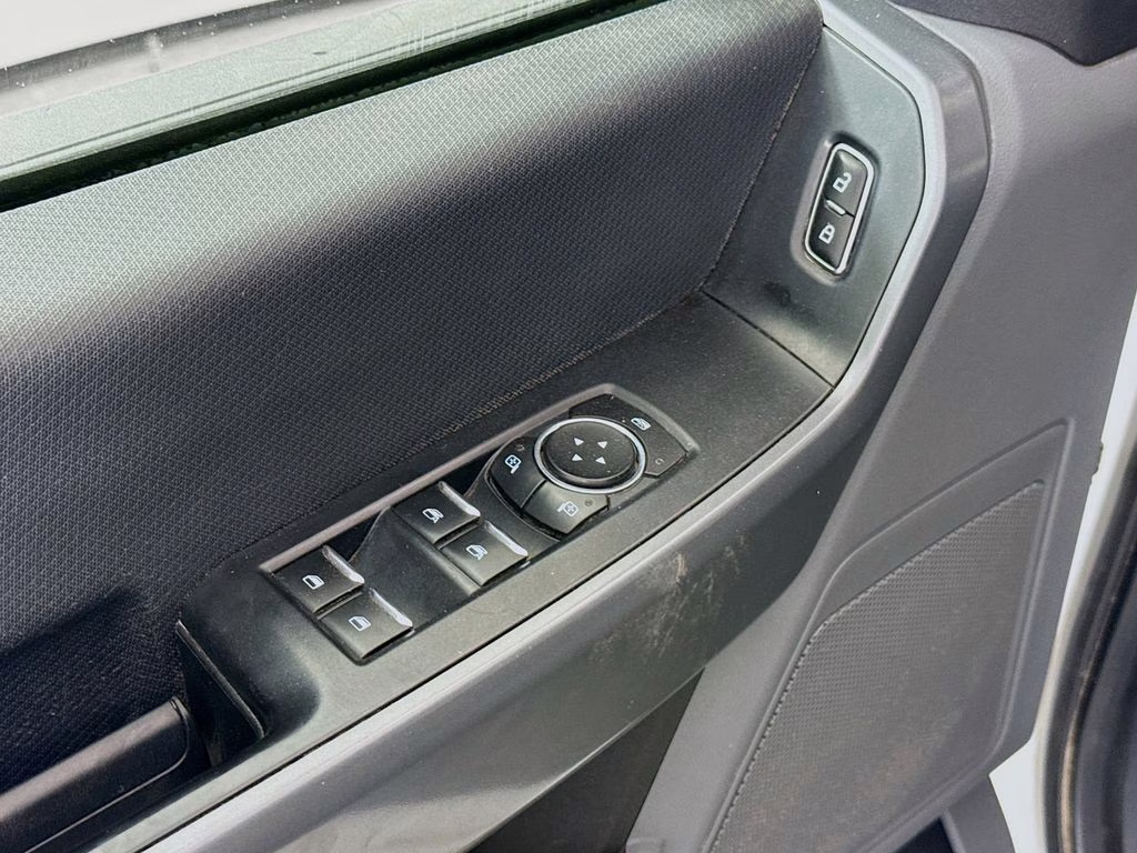 2022 Oxford White Ford F-150 XLT 4X4 Truck