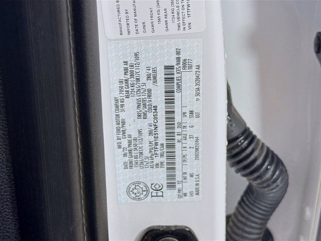 2022 Oxford White Ford F-150 XLT 4X4 Truck