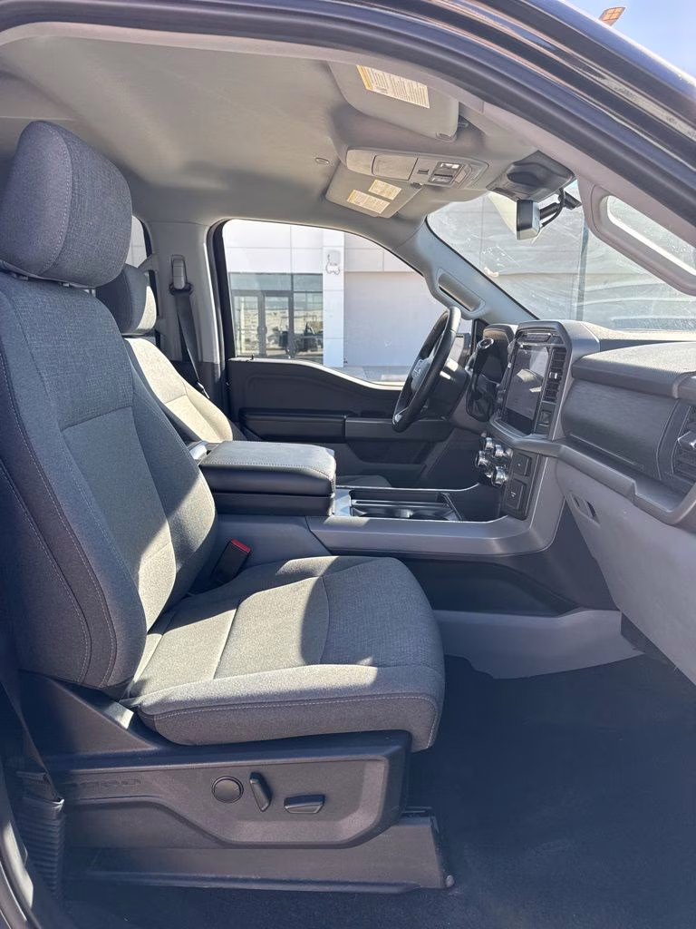 2024 Black Metallic Ford F-150 XLT 4X4 Truck