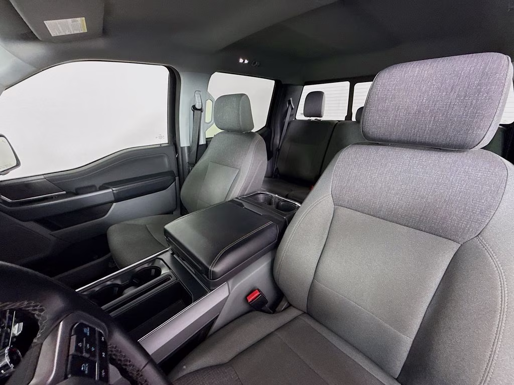 2024 Black Metallic Ford F-150 XLT 4X4 Truck