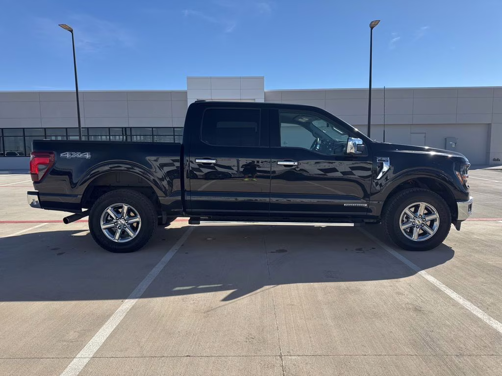 2024 Black Metallic Ford F-150 XLT 4X4 Truck