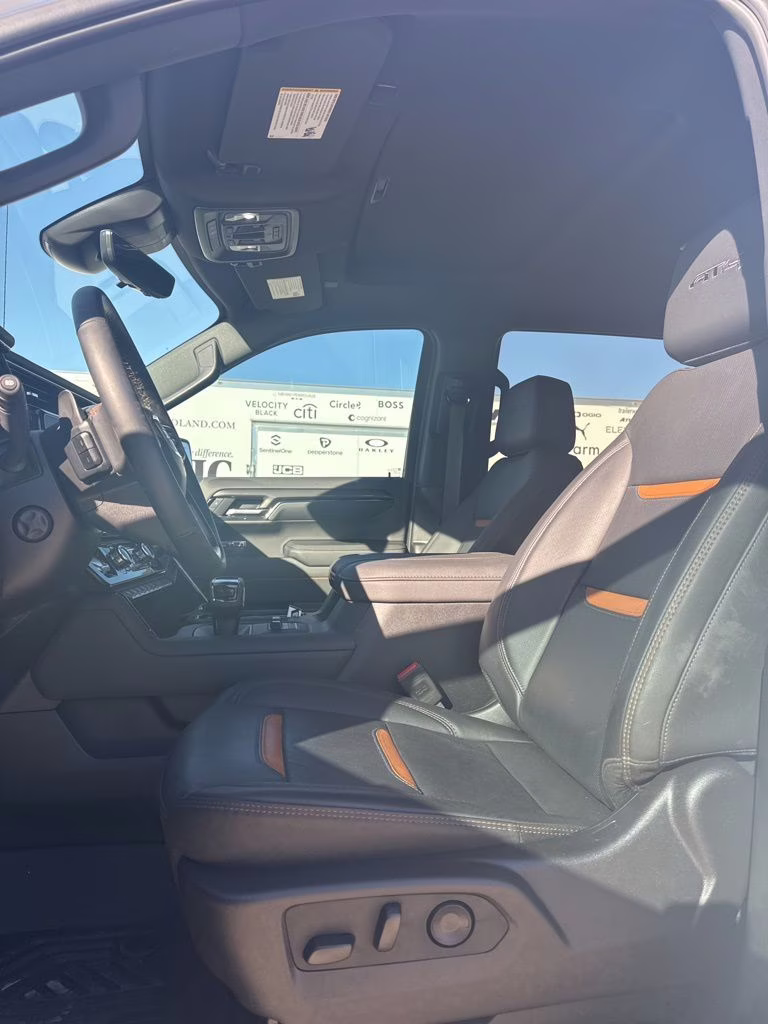 2024 Summit White GMC Sierra 1500 AT4 4X4 Truck