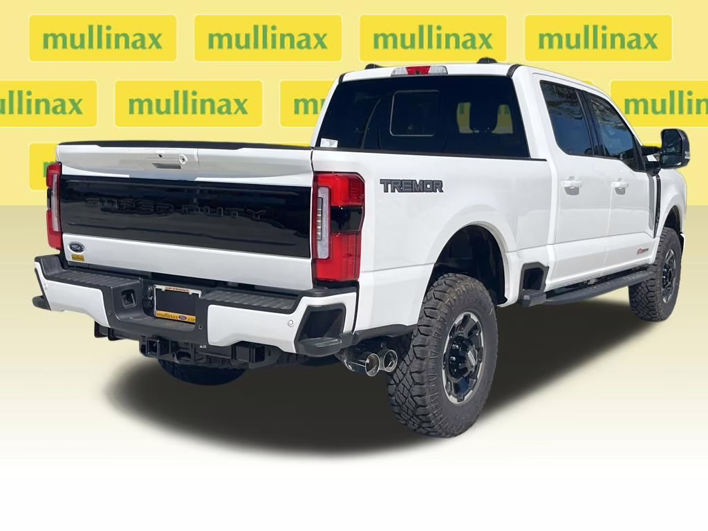 2026 White Metallic Ford Super Duty F-250 SRW Platinum 4X4 Truck