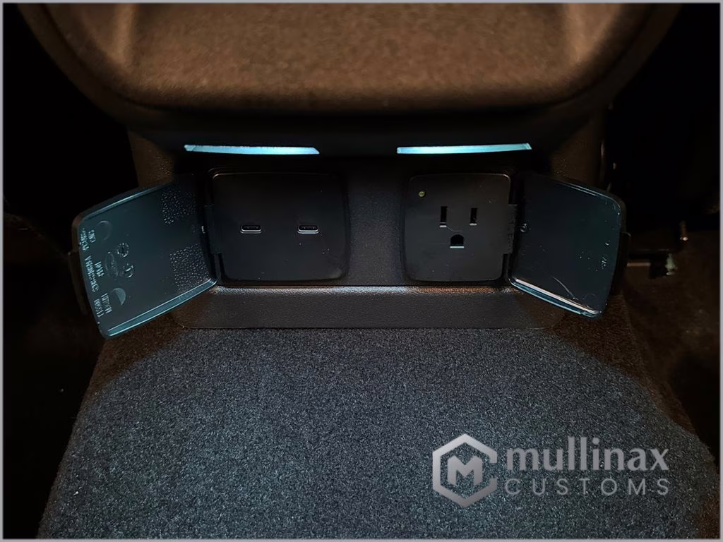 2026 Avalanche Gray Ford Bronco Outer Banks 4X4 SUV