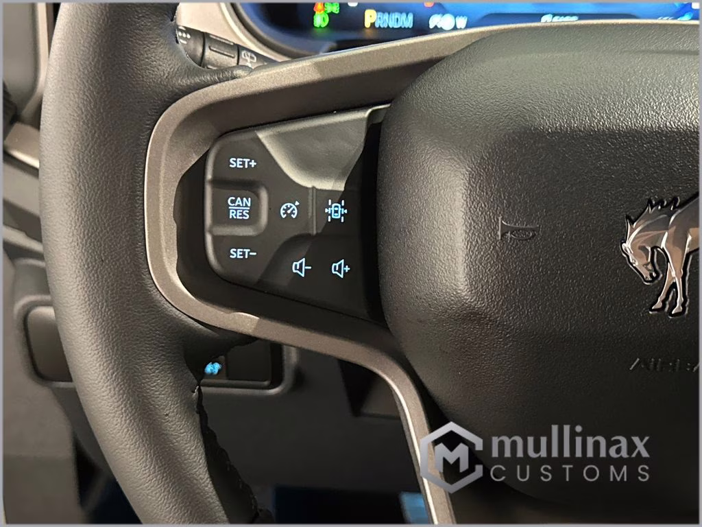 2026 Avalanche Gray Ford Bronco Outer Banks 4X4 SUV