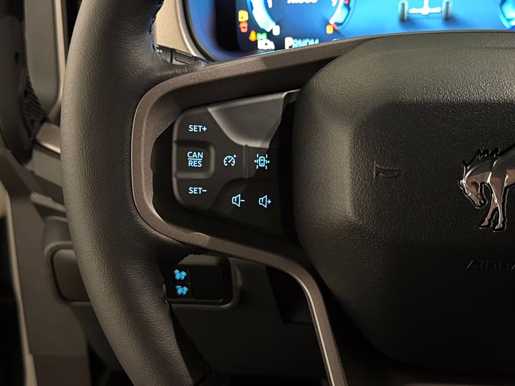 2026 Avalanche Gray Ford Bronco Outer Banks 4X4 SUV