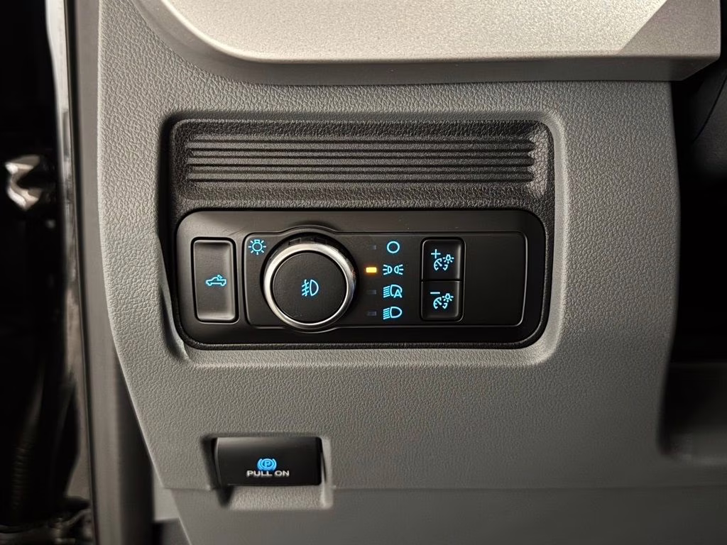 2026 Agate Black Metallic Ford Super Duty F-250 SRW XLT TREMOR 4X4 Truck