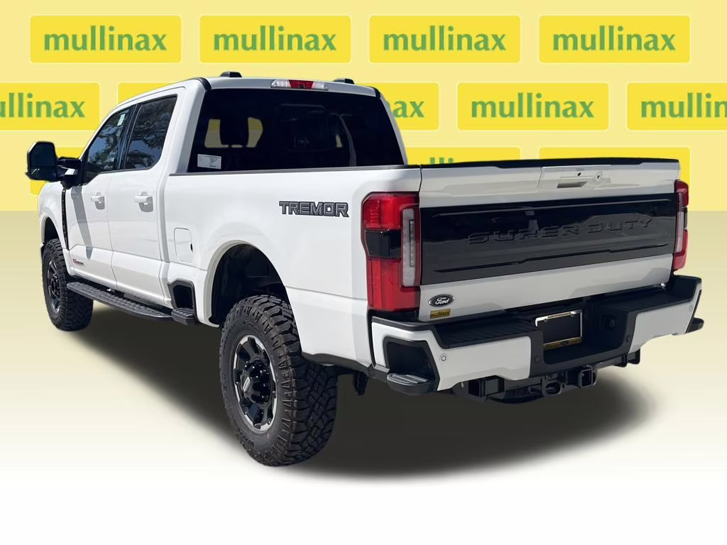 2026 White Metallic Ford Super Duty F-250 SRW Platinum 4X4 Truck