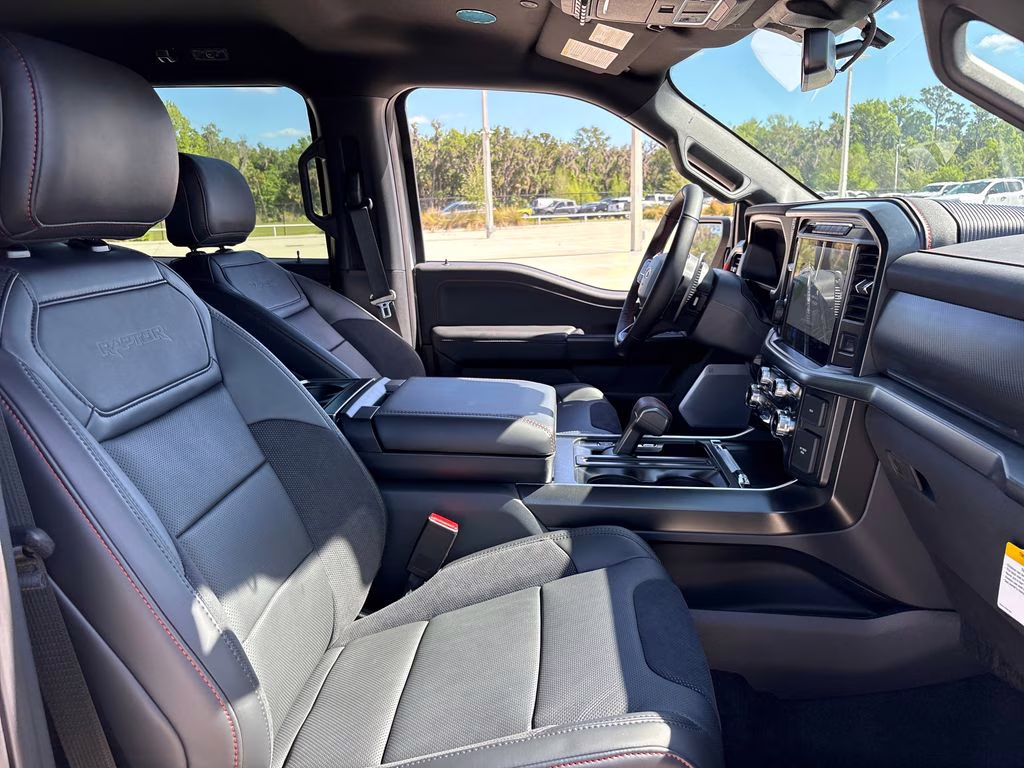 2026 Avalanche Ford F-150 Raptor 4X4 Truck