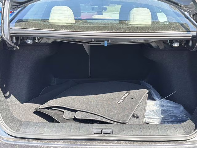 2026 Gun Metallic Nissan Sentra SL FWD Sedan