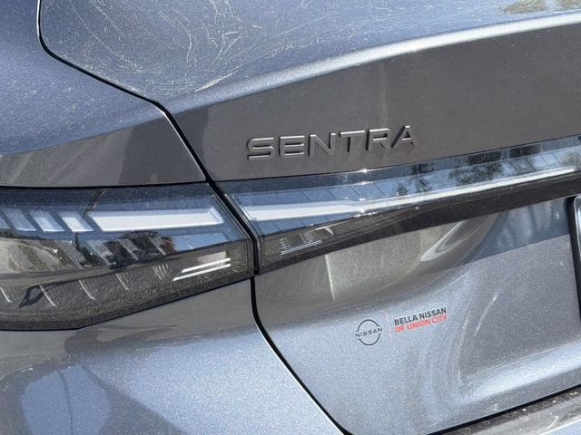 2026 Gun Metallic Nissan Sentra SL FWD Sedan