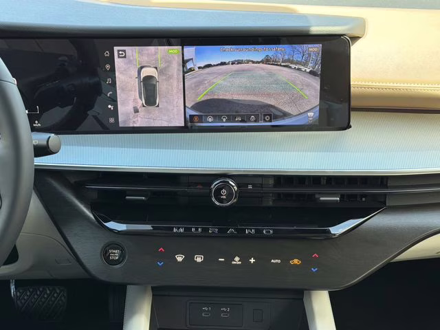 2026 Everest White Pearl/Black Nissan Murano Platinum AWD SUV