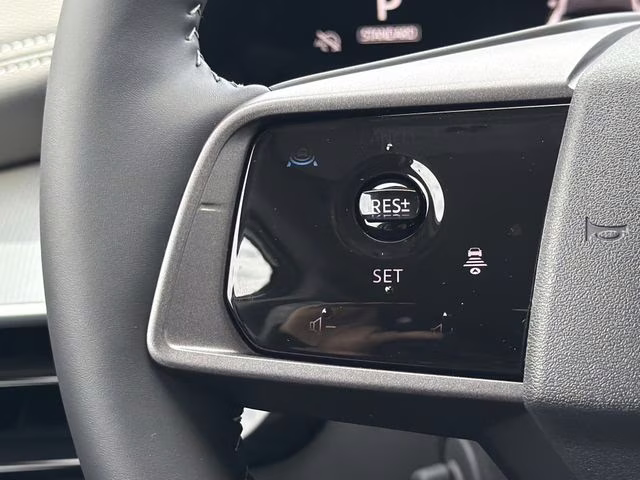 2026 Champagne Silver Metallic Nissan Murano Platinum AWD SUV