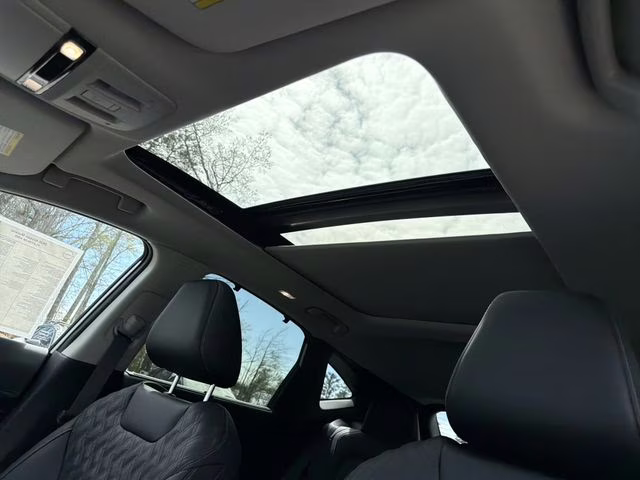 2026 Champagne Silver Metallic Nissan Murano Platinum AWD SUV