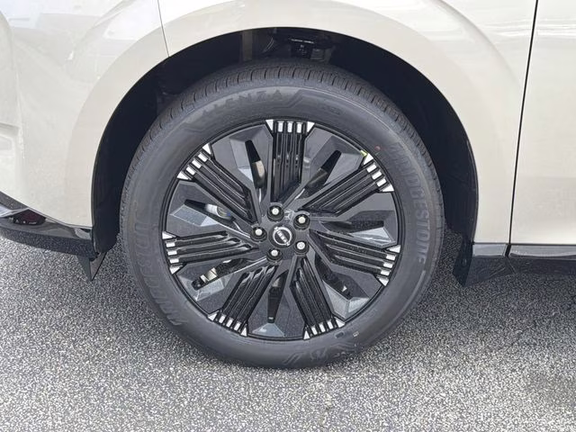 2026 Champagne Silver Metallic Nissan Murano Platinum AWD SUV