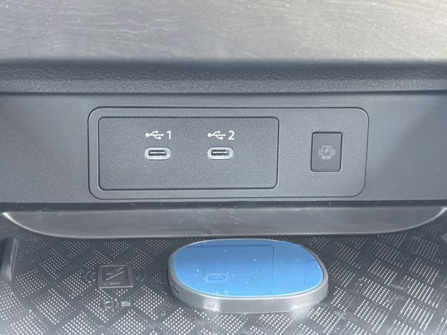 2026 Everest White Pearl/Black Nissan Murano Platinum AWD SUV