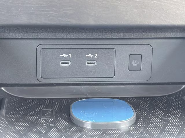 2026 Everest White Pearl/Black Nissan Murano Platinum AWD SUV