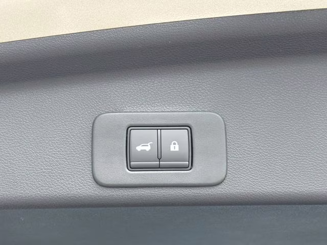 2026 Champagne Silver Metallic Nissan Murano Platinum AWD SUV