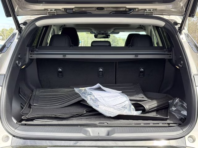 2026 Champagne Silver Metallic Nissan Murano Platinum AWD SUV