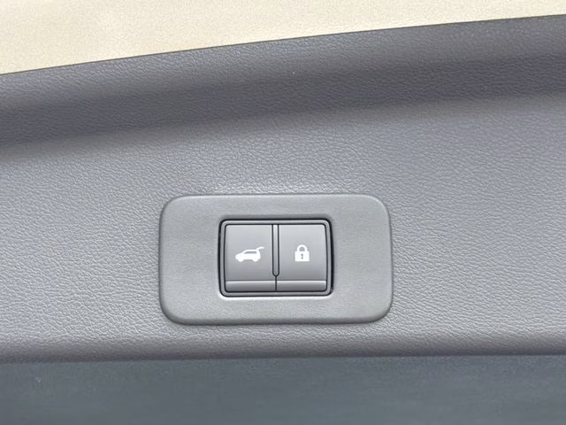 2026 Champagne Silver Metallic Nissan Murano Platinum AWD SUV