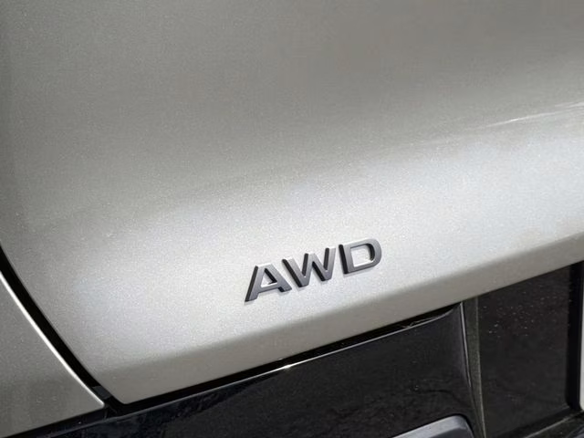 2026 Champagne Silver Metallic Nissan Murano Platinum AWD SUV