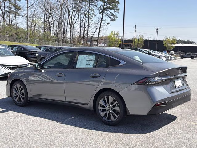 2026 Gun Metallic Nissan Sentra SL FWD Sedan